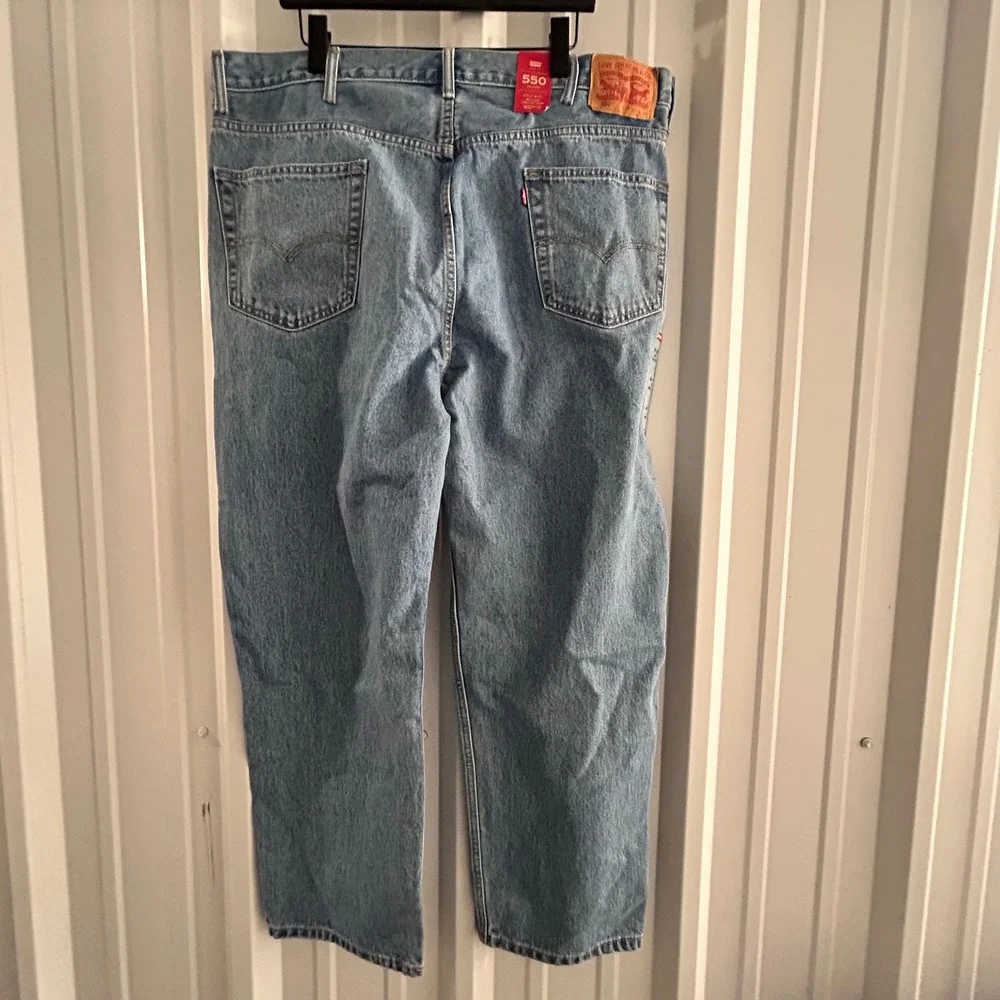 Levis levis 550